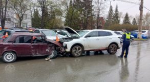 Бесправник устроил массовое ДТП в Нижнем Тагиле
