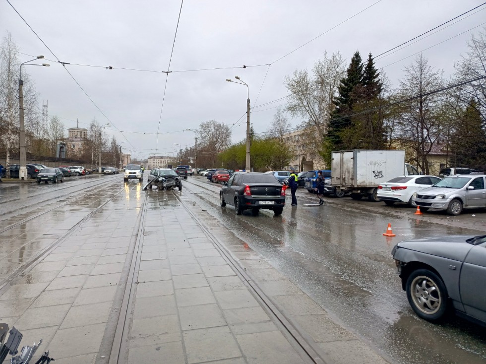 Бесправник устроил массовое ДТП в Нижнем Тагиле