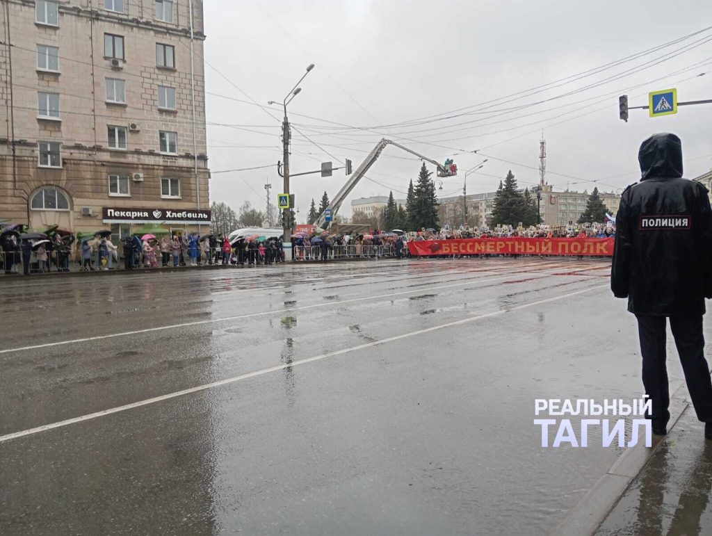 Фоторепортаж парада Победы в Нижнем Тагиле