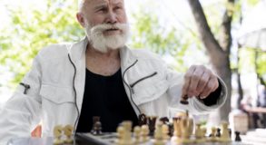 Гериатр Ткачёва рассказала, как замедлить старение организма