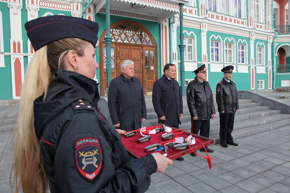 Мотобатальон Свердловской полиции пополнился партией новых мотоциклов