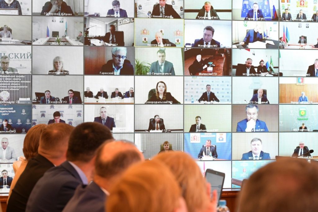 Паслер поручил главам муниципалитетов проконтролировать подготовку к отопительному сезону
