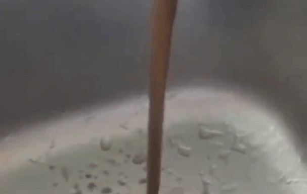 Первоуральцы записали рэп про грязную воду из-под крана