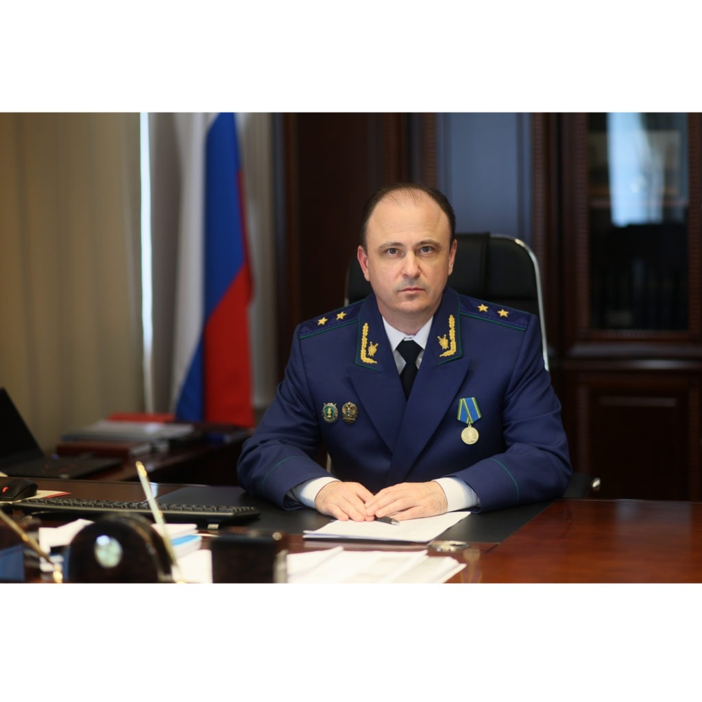 Руководитель регионального надзорного ведомства Борис Крылов встретится с населением для обсуждения проблем в сфере жилищно-коммунального хозяйства. Как пишут местные СМИ, жители смогут рассказать о сложностях с подачей воды, отводом стоков и подготовкой к отопительному сезону. Крылов