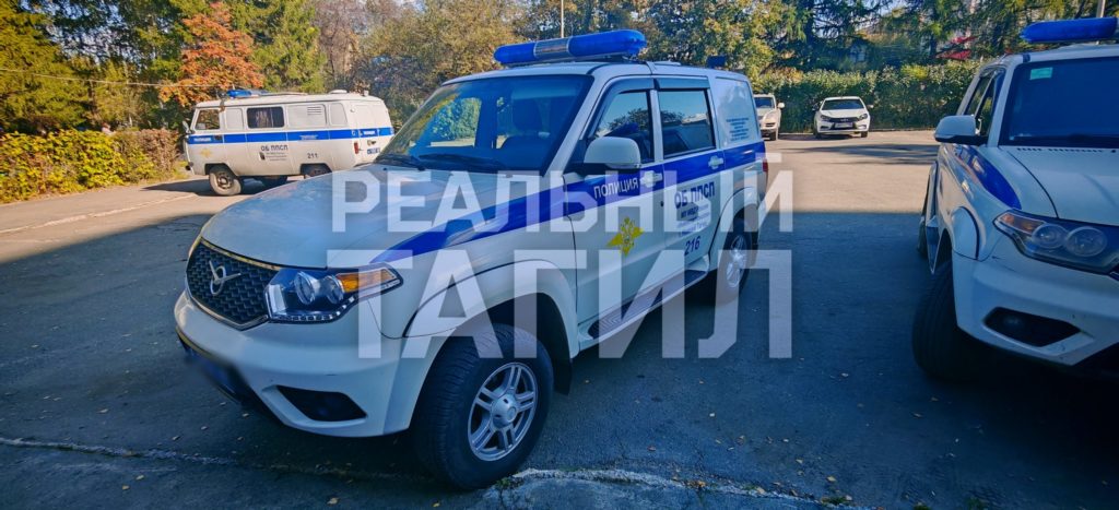 Начальник управления экономической безопасности и противодействия коррупции областного главка МВД Александр Рябинин проведёт личный приём граждан в Первоуральске. Жители смогут заявить о преступлениях в экономической сфере, коррупции и ущемлении прав предпринимателей. Об этом стало известно «Реальному Первоуральску». полиция МВД менты мусора ДПС ГИБДД ГАИ