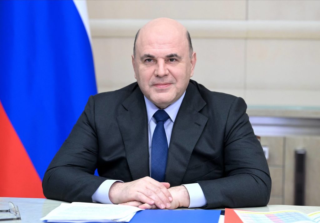 На встрече с победителями профессиональных конкурсов и руководителями образовательных проектов премьер-министр России Михаил Мишустин одобрил инициативу директора местного металлургического колледжа Ольги Антипиной о развитии международного сотрудничества между учебными заведениями. Мишустин