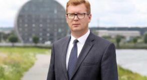 Паслер отправил в отставку мэра Первоуральска Кабца