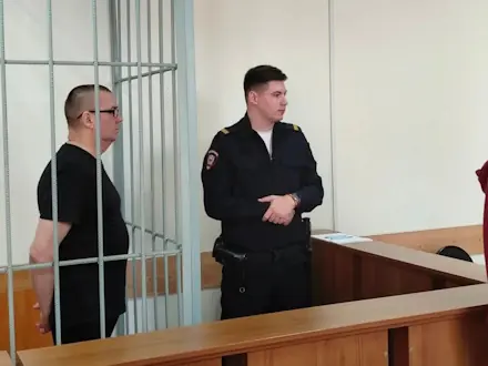 Житель Первоуральска получил 3 года колонии за истязание падчерицы